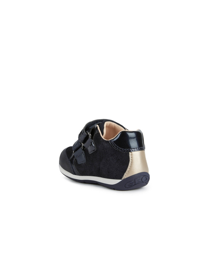 BABY EACH GIRL BABY EACH GIRL