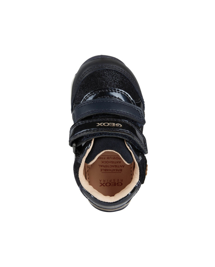 BABY EACH GIRL BABY EACH GIRL