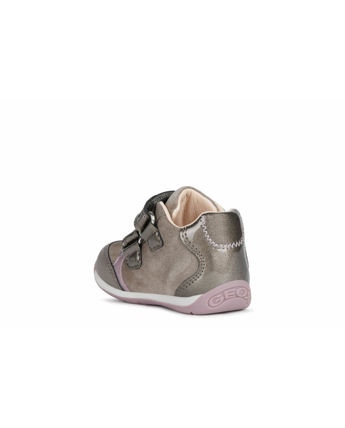 BABY EACH GIRL  BABY EACH GIRL