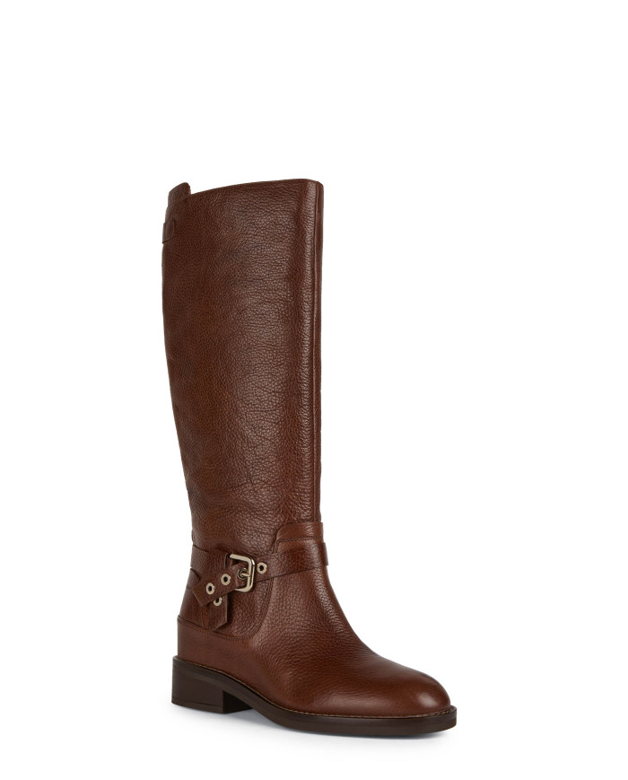 OUTLET LARYSSE OUTLET LARYSSE