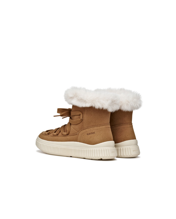 JUNIOR LAQUINNY GIRL JUNIOR LAQUINNY GIRL