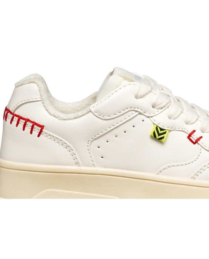 JUNIOR LESTRELLA GIRL