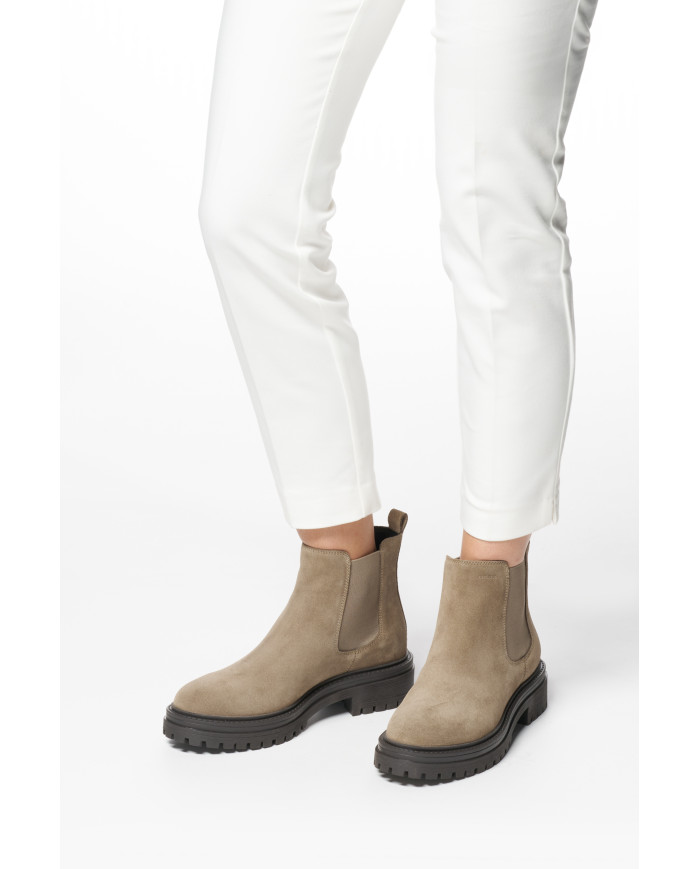 OUTLET IRIDEA OUTLET IRIDEA