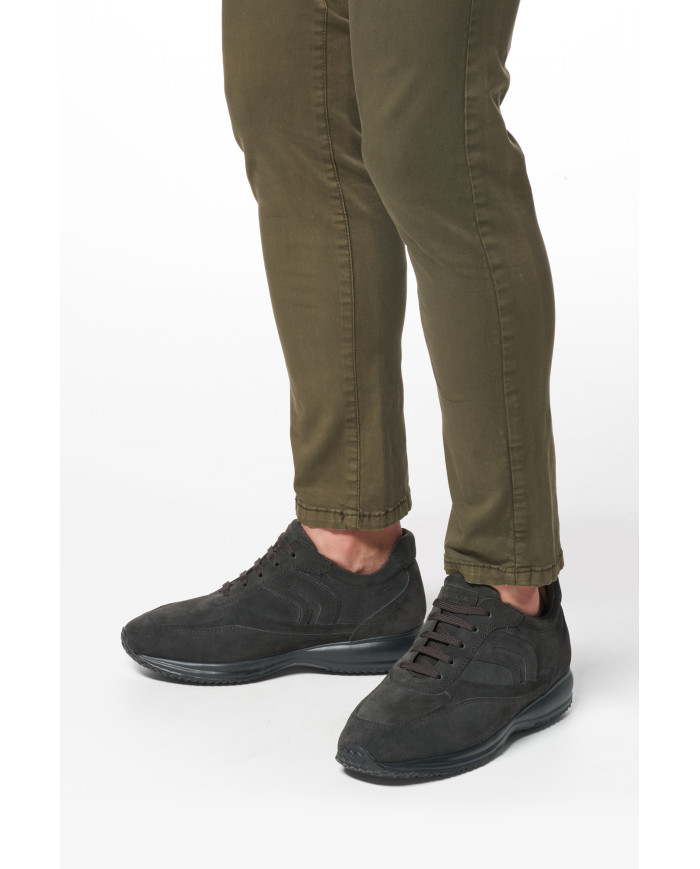 OUTLET HAPPY OUTLET HAPPY