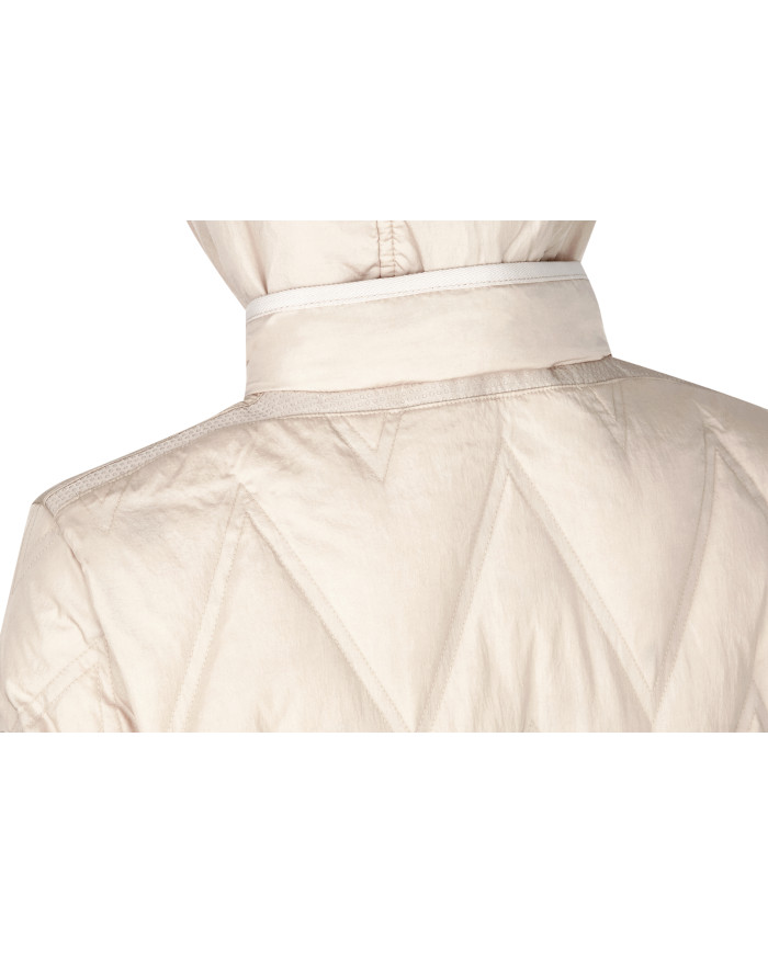 OUTLET PLUMMERY WOMAN